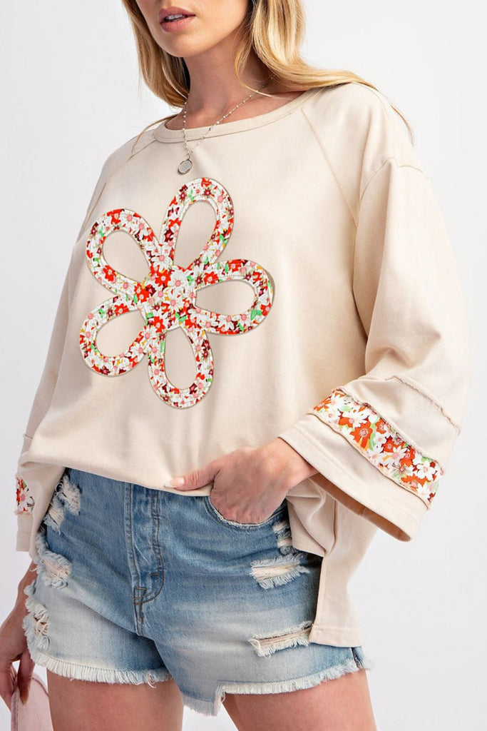 Cut-Out Flower Patch Patchwork 3/4 Sleeved Sweatshirt