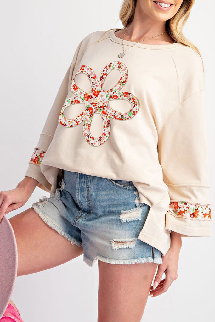 Cut-Out Flower Patch Patchwork 3/4 Sleeved Sweatshirt