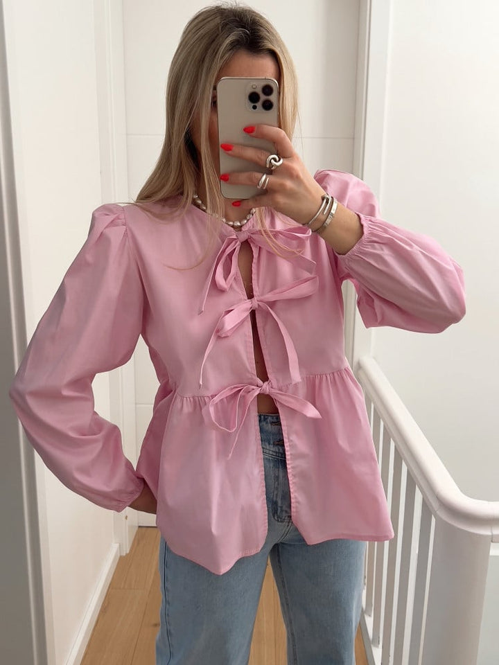 Blouse Met Strikjes En Lange Mouwen