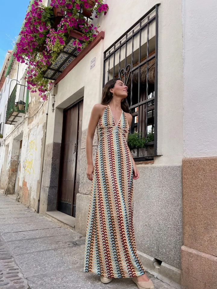 Vestidos largos de vacaciones ajustados de punto con estampado bohemio sin espalda con cuello en V y cuello halter