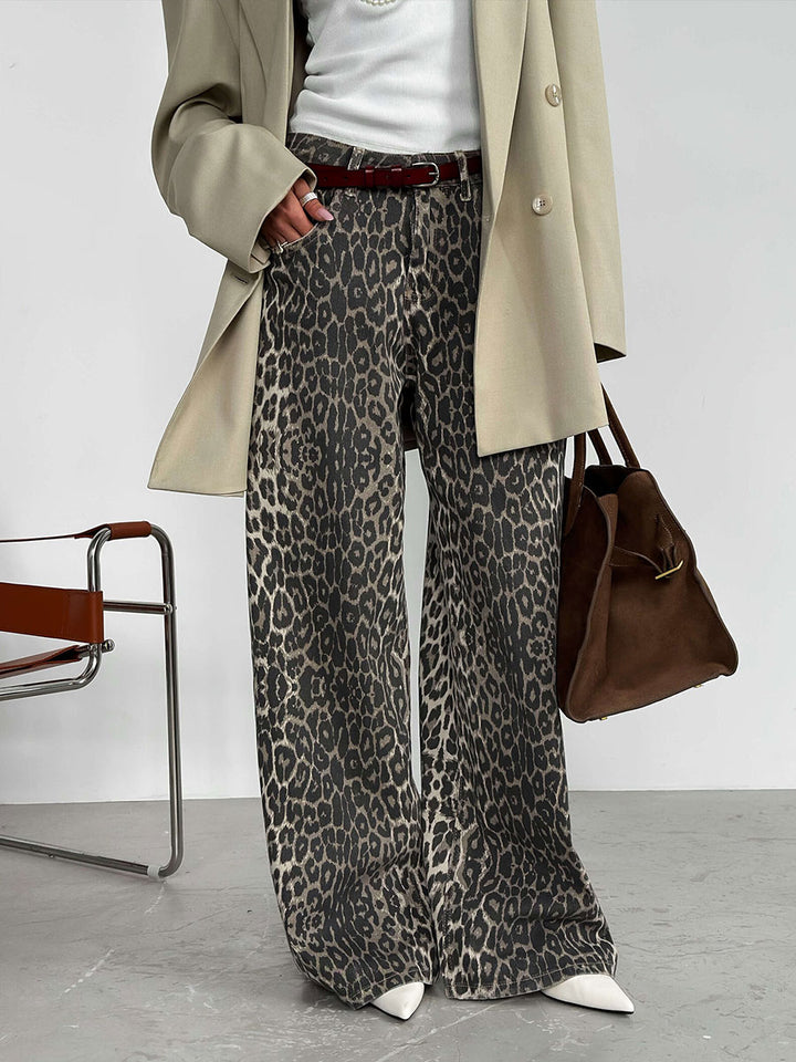 Pantalones anchos hasta el suelo con estampado de leopardo