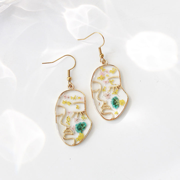 Abstract Face Dried Flower Earrings