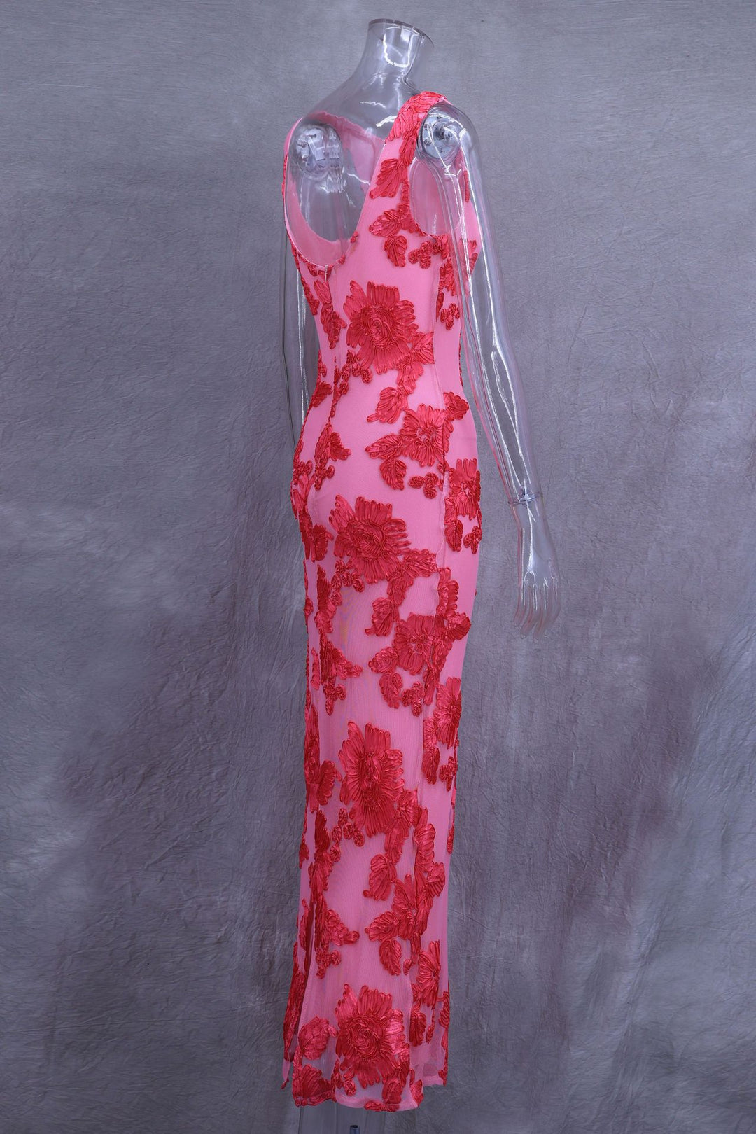 Exquisite 3D Floral Slim-Fit Maxi Dress