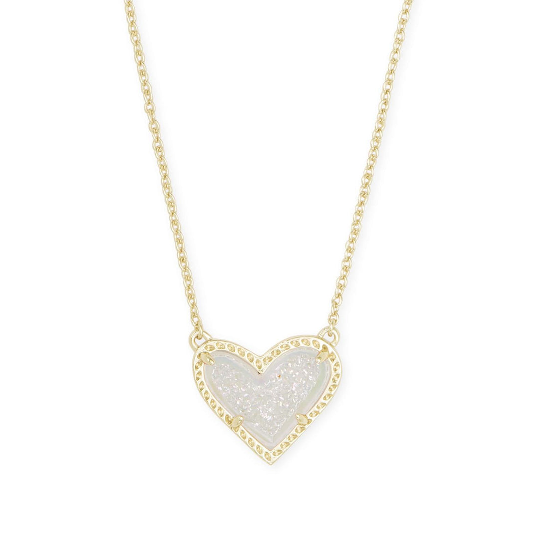 Collier coeur incrusté