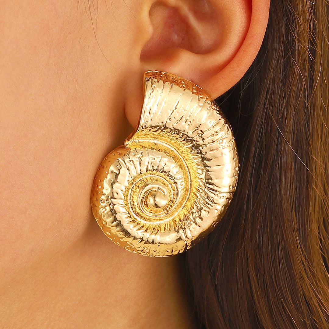 Oversized Conch-oorbellen