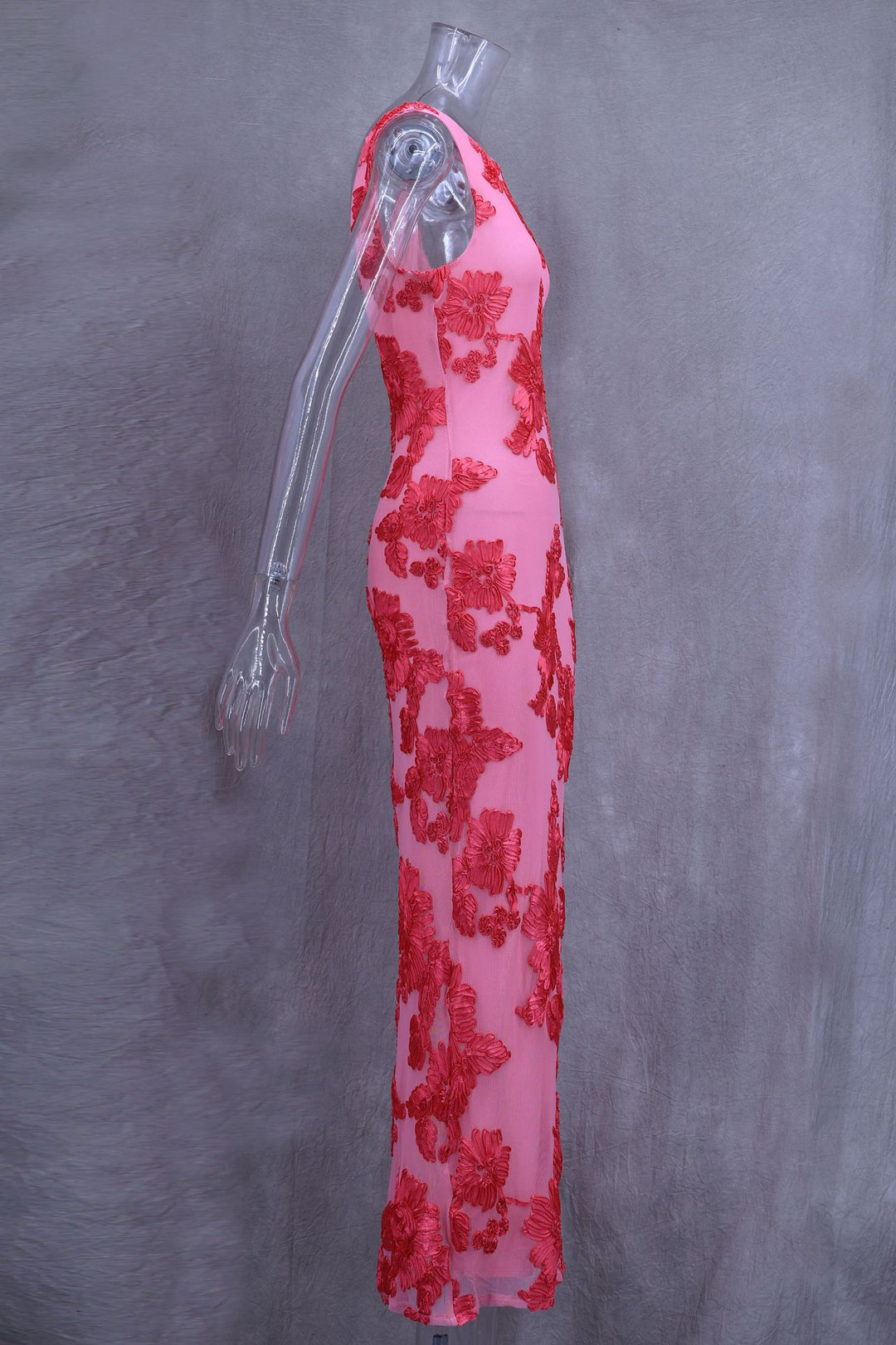 Exquisite 3D Floral Slim-Fit Maxi Dress