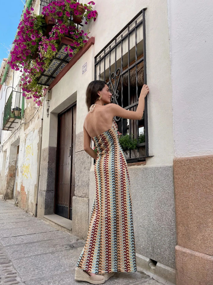 Vestidos largos de vacaciones ajustados de punto con estampado bohemio sin espalda con cuello en V y cuello halter