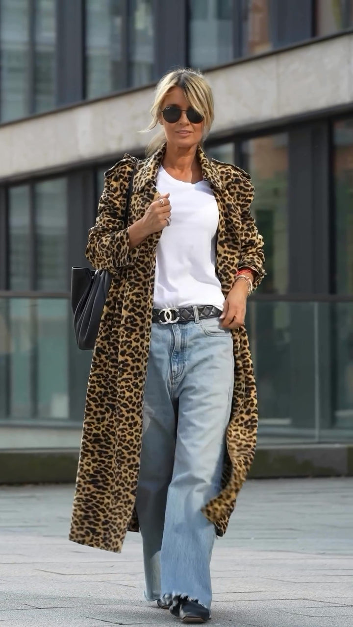 Casaco oversized com estampa de leopardo