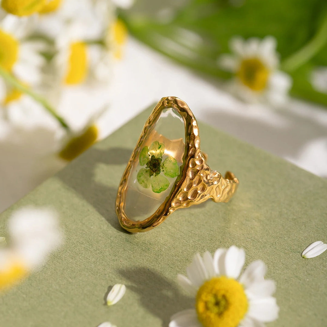 Anello retrò con fiore eterno