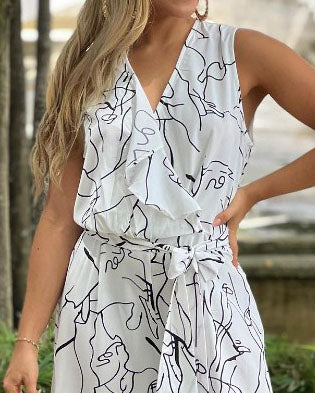 Sleeveless Lineart Print Jumpsuit