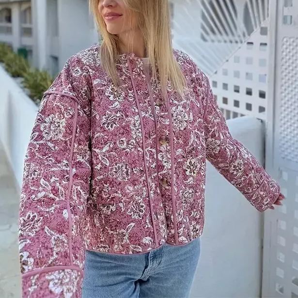 Steppjacke im Street-Retro-Blumendruck-Stil