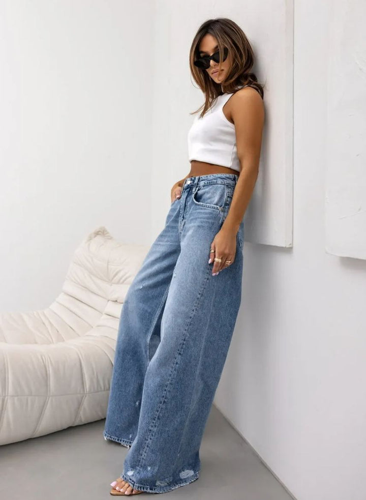 Hot Girls Mid-Waisted Straight Leg Wide-Leg Jeans